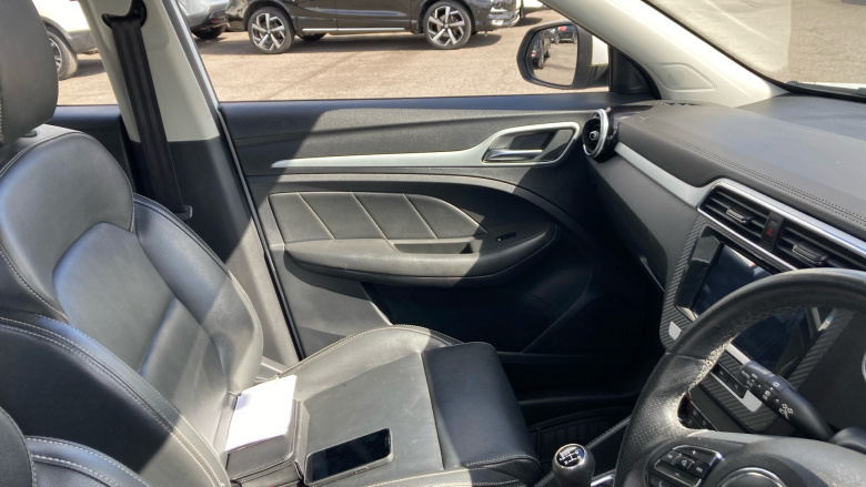Nac MG Zs 1.5 VTi-TECH Exclusive 5dr Petrol Hatchback